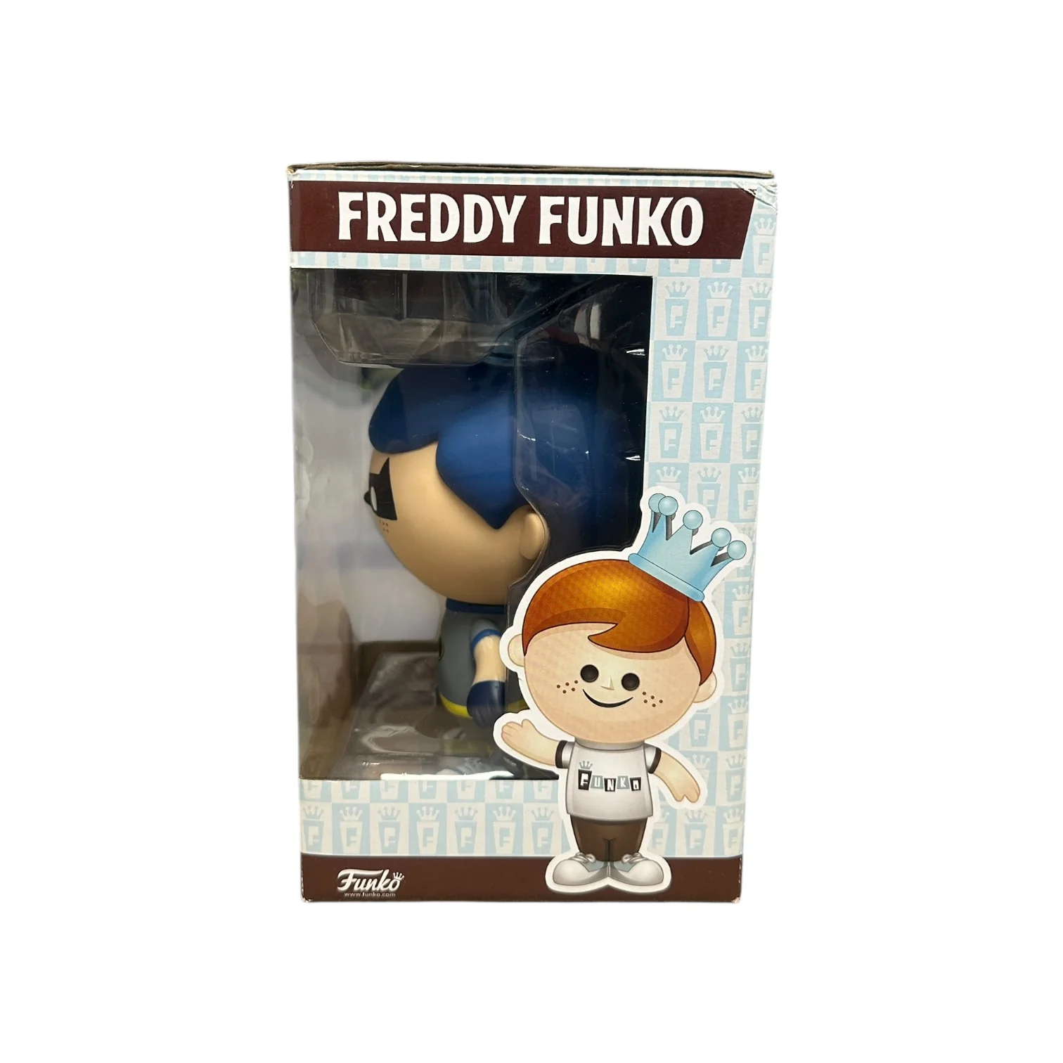 Freddy Funko as Batman (Retro) Retro Vinyl Figure! - DC - SDCC 2016 Exclusive LE100 Pcs - Condition 6/10 - Image 2